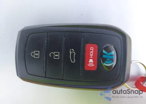 2016 Toyota Prius Two z USA, uszkodzony, nr VIN JTDKBRFUXG3520779